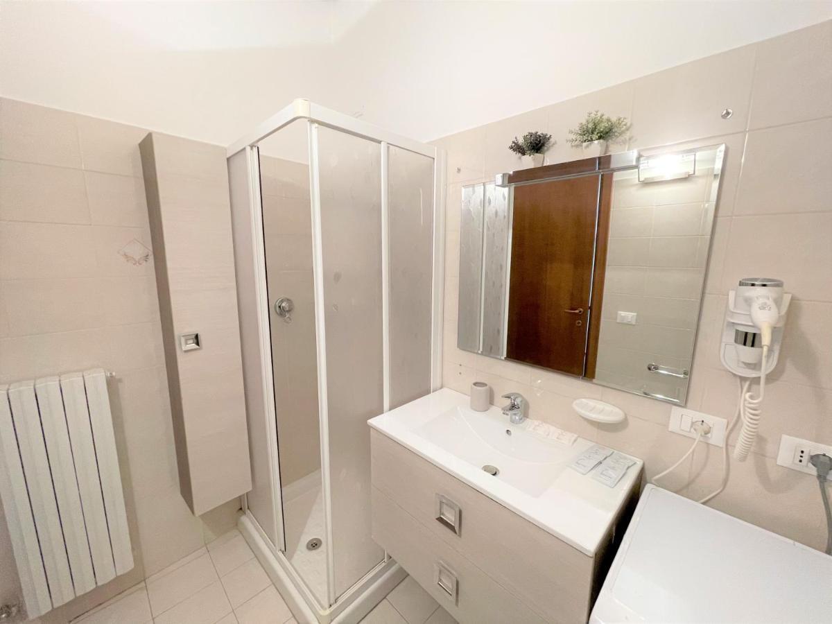 Desenzanoloft Le Petit Bijou - Restyling 2025 - Downtown Desenzano del Garda Zewnętrze zdjęcie