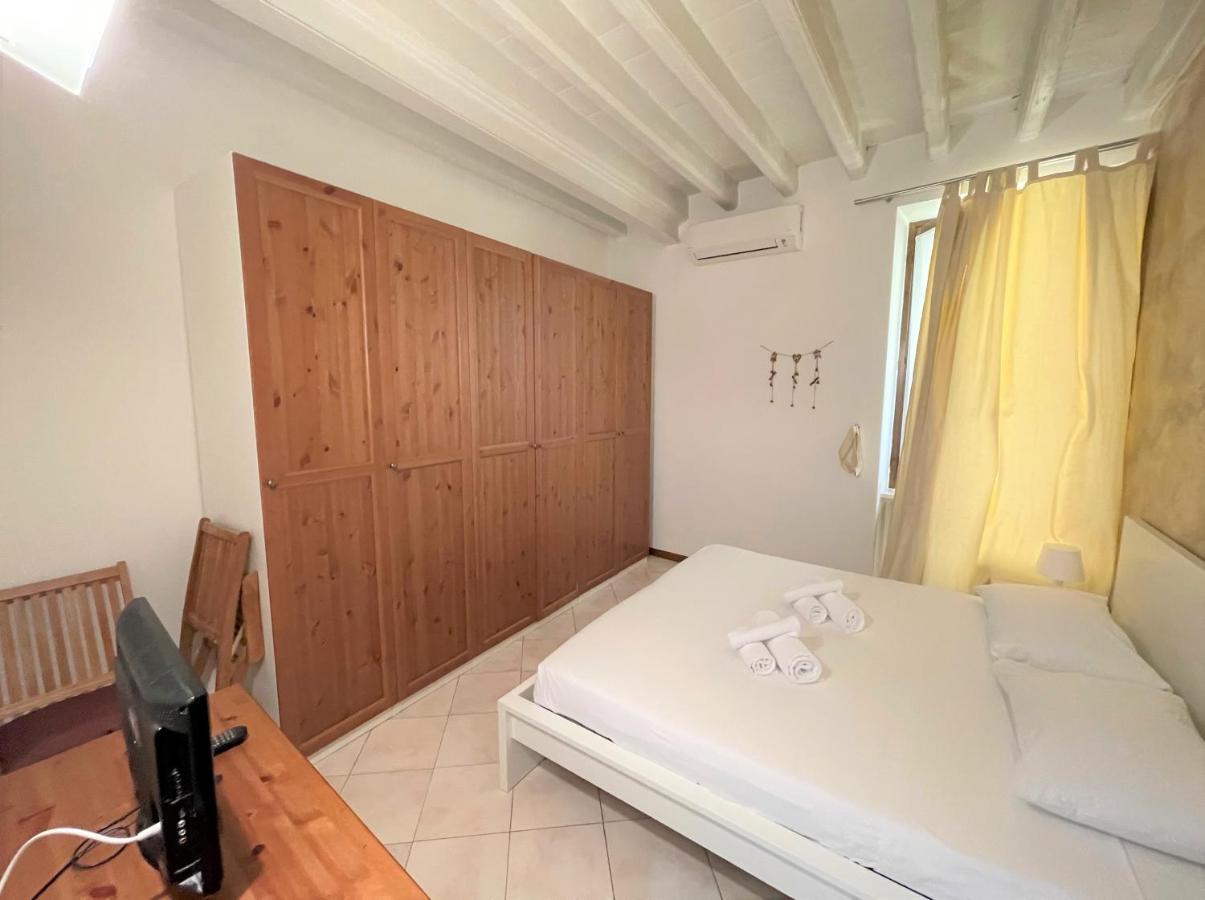Desenzanoloft Le Petit Bijou - Restyling 2025 - Downtown Desenzano del Garda Zewnętrze zdjęcie