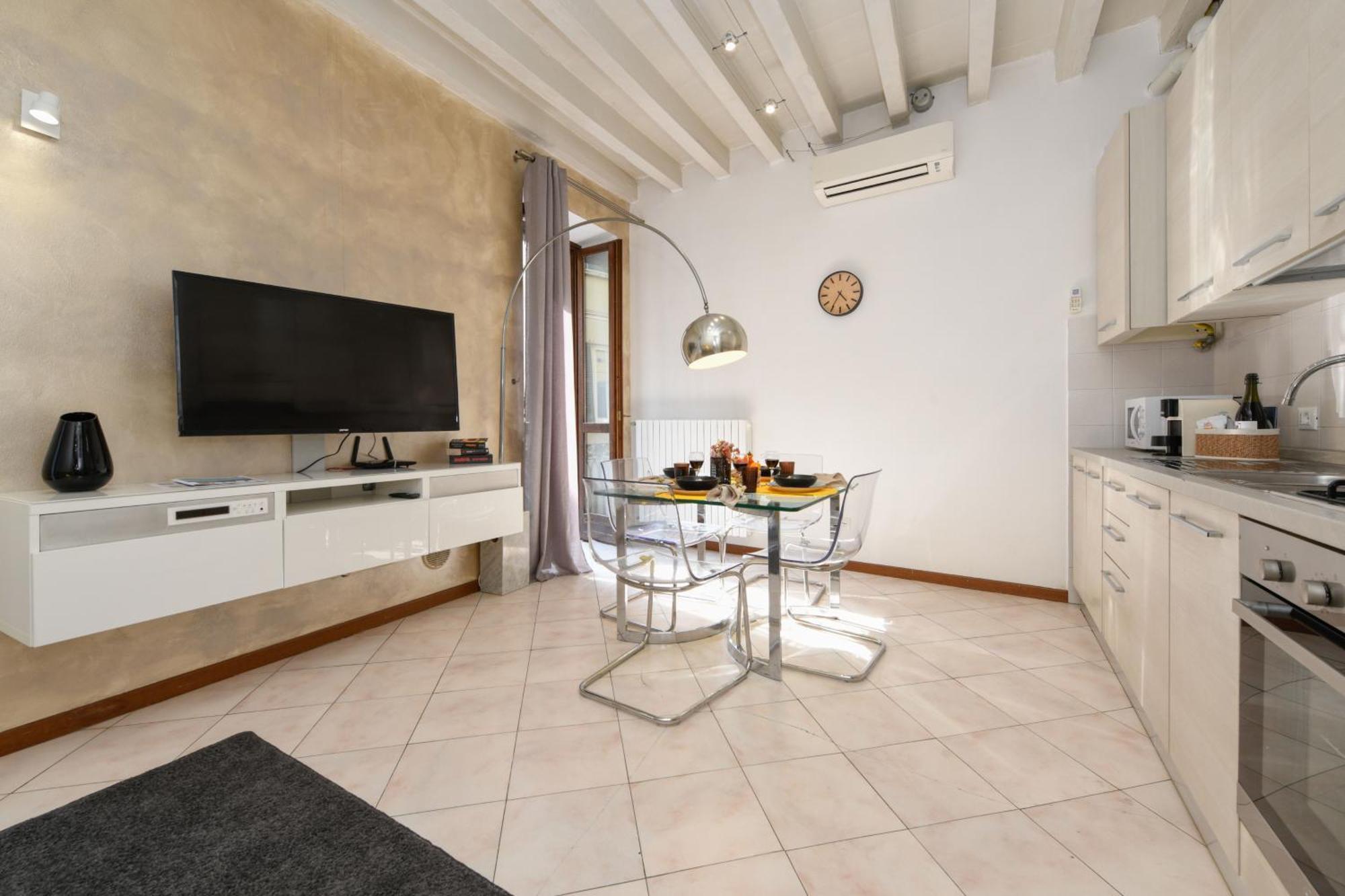 Desenzanoloft Le Petit Bijou - Restyling 2025 - Downtown Desenzano del Garda Zewnętrze zdjęcie